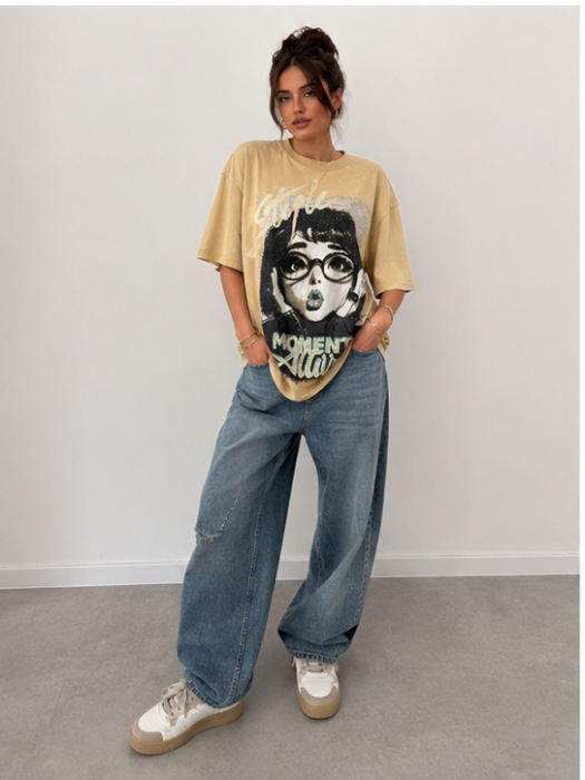 Tricou Damă Oversize Bej cu Print Fashion Girl [3]