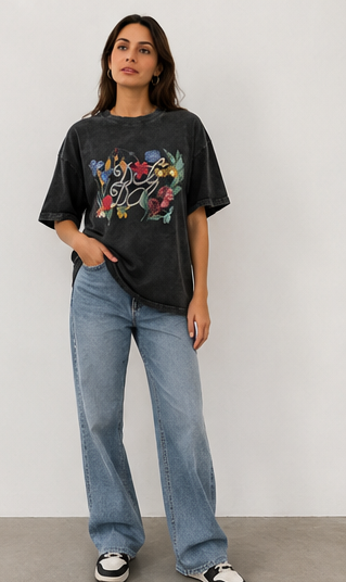 Tricou Graphic Tee Washed Black cu Design Floral [2]