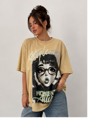 Tricouri - Tricou Damă Oversize Bej cu Print Fashion Girl