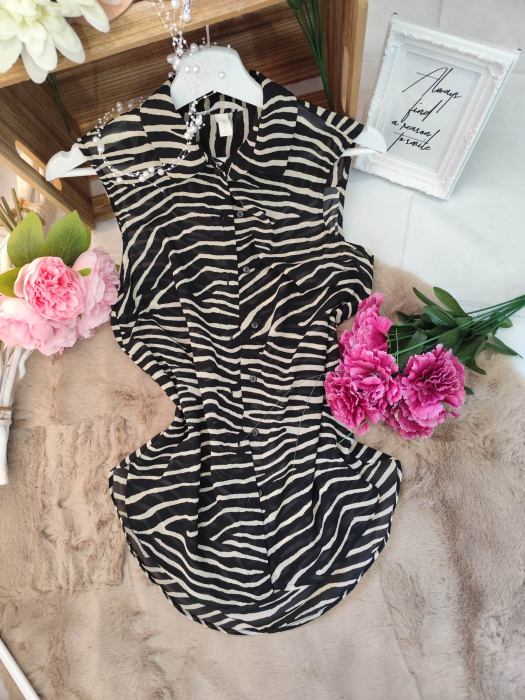 Bluza H&M cu imprimeu zebra – mărimea 36 [2]
