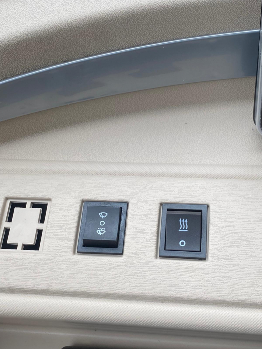 Triciclu-electric-fara permis-cu cabina [2]