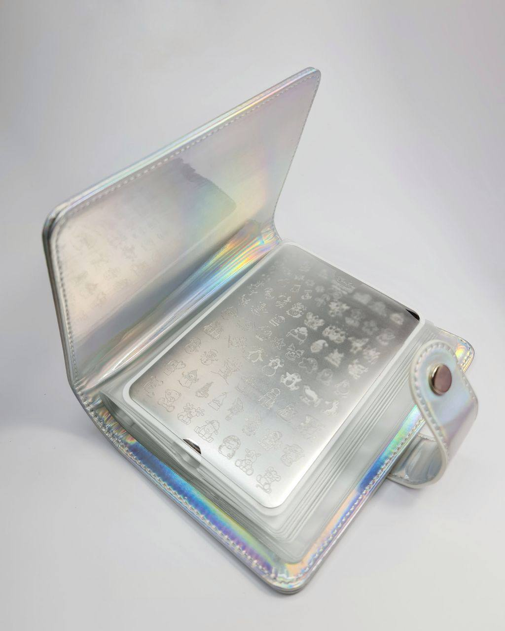 Album pentru matrițe – Organizator pentru 20 plăcuțe TakiDa – Design holografic [1]