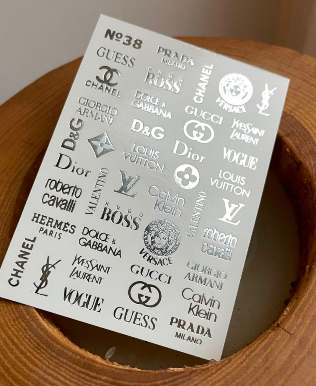 Sticker Brand Argintiu [1]