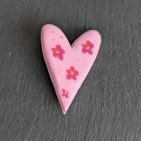 Broșe inimi - Broșă flori roz