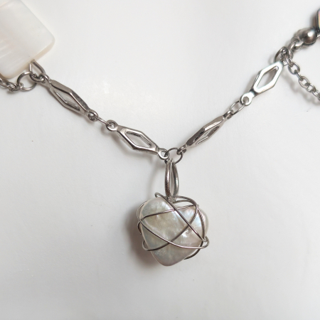 Colier Chained pearl heart [1]