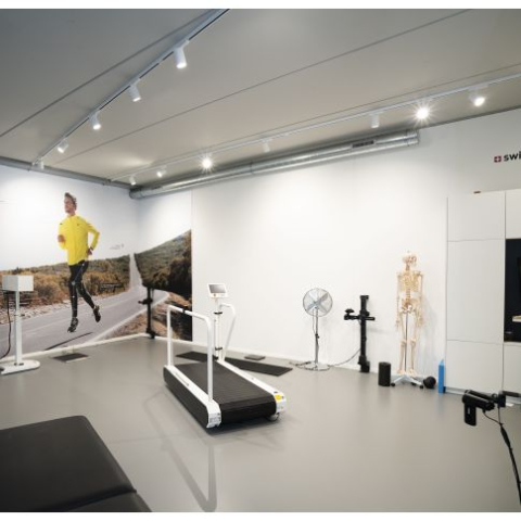 Spot pe șină 3 faze 12W, 20°–55°, 3000K, alb mat, DALI dimabil [2]