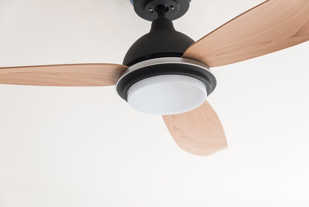 Ventilator de tavan Bayu cu iluminare LED reglabilă și telecomandă – 122 cm, ultra-silențios, eficient energetic [2]