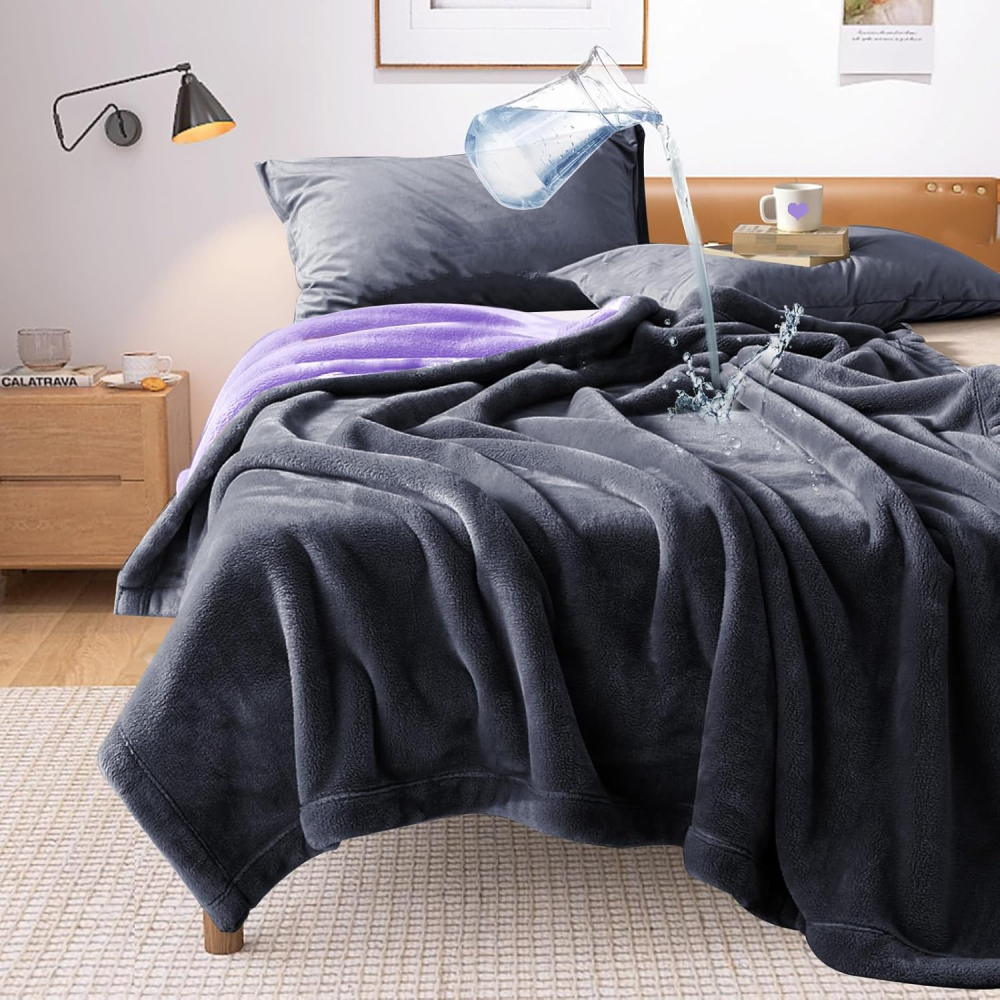 Pătură Waterproof pentru Cupluri 230 × 203 cm YISURE , Reversibilă, Gri & Mov – Protecție pentru Pat, Canapea și Mobilier [3]