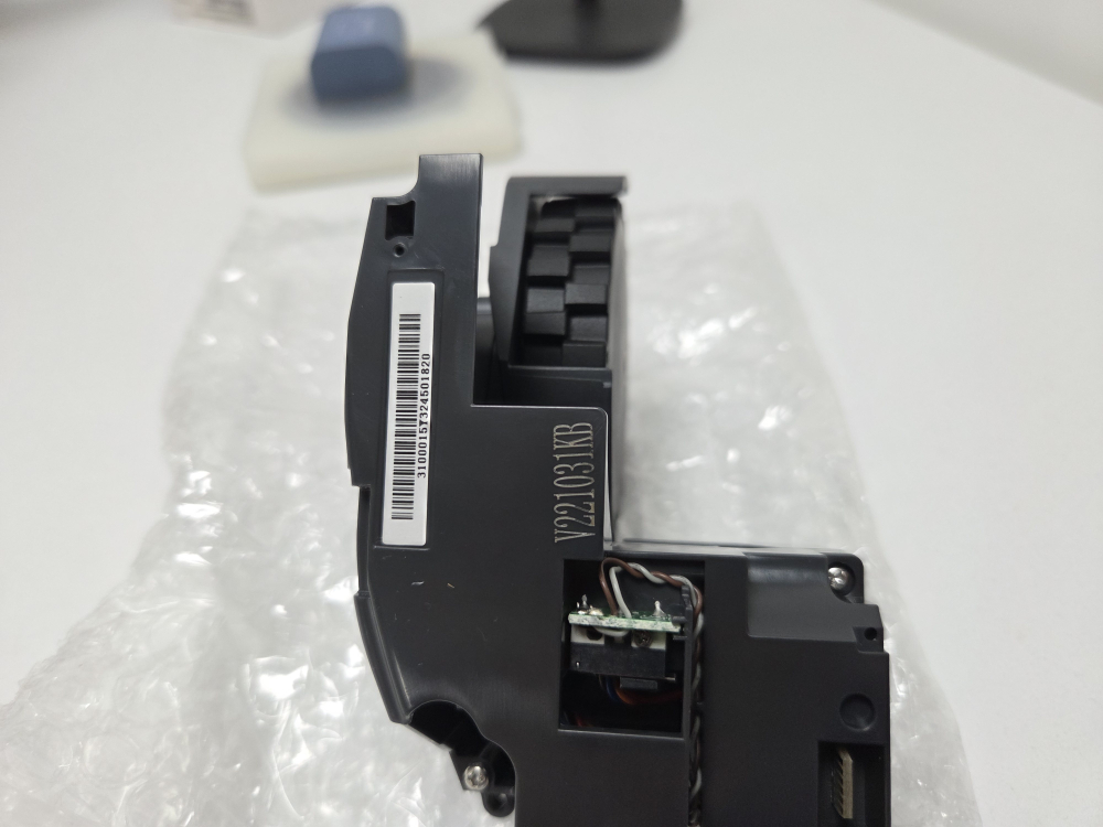 ROATA DREAPTA ORIGINALA ASPIRATOR ROBOT ROBOROCK 2, S50, S51, S55, FARA ARC [4]