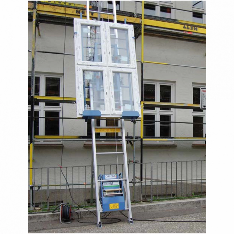 Elevator materiale constructii GEDA 200 STANDARD complet echipat, H=13,5m [12]