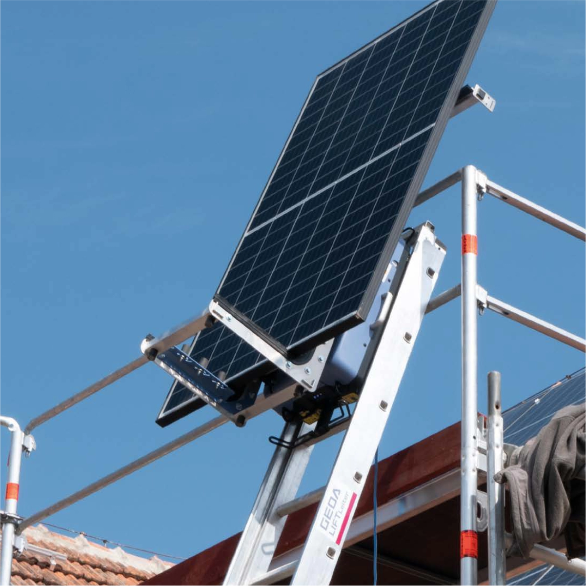 Elevator materiale constructii GEDA BatteryLadderLift complet echipat, H=10m [7]