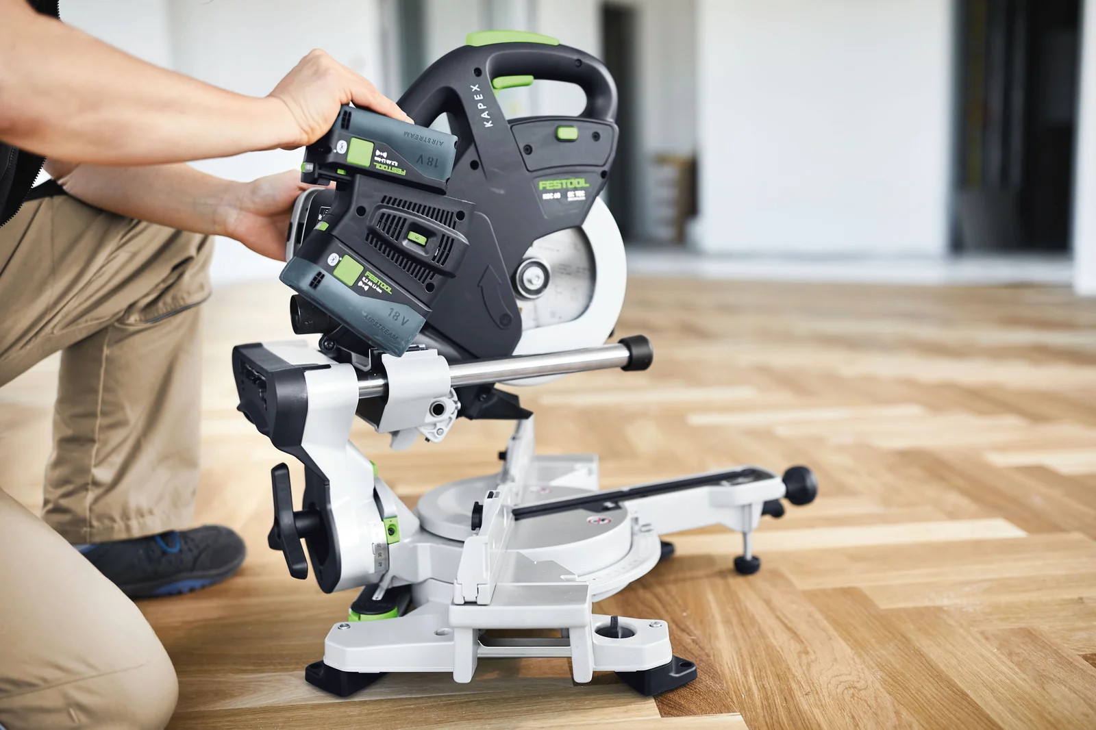 Festool Ferăstrău circular staţionar cu sanie de glisare cu acumulator KAPEX KSC 60 EB-Basic [5]