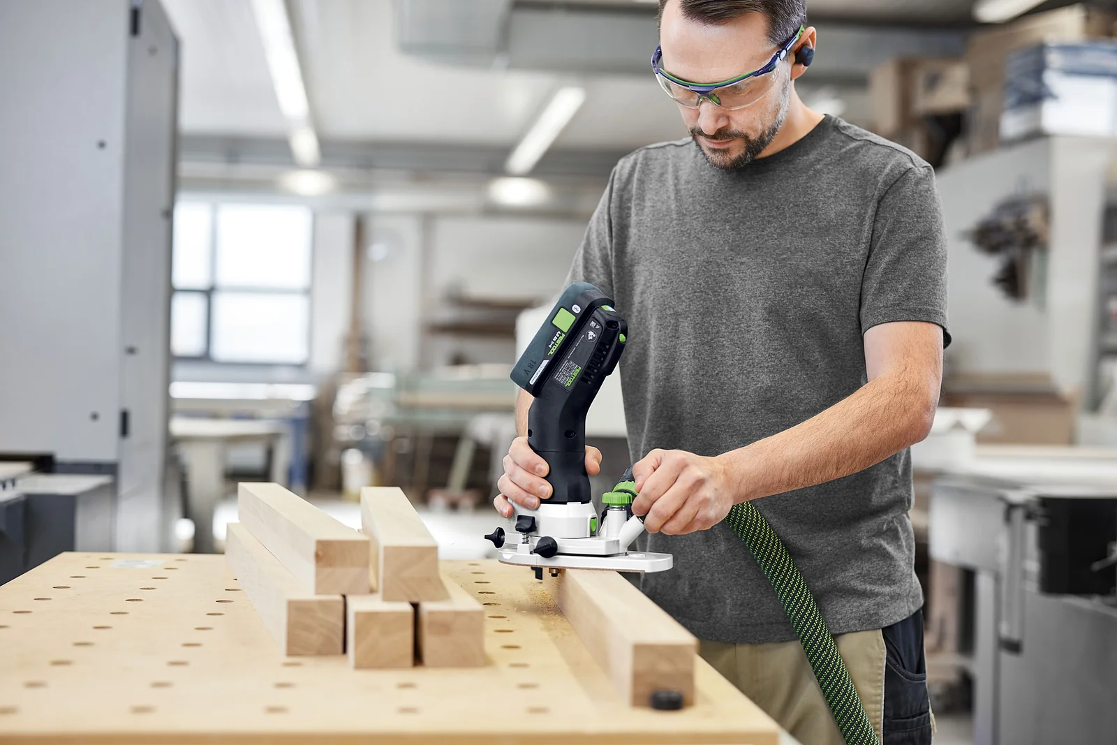 Festool Masina de frezat muchii cu acumulator MFKC 700 EB-Basic [6]