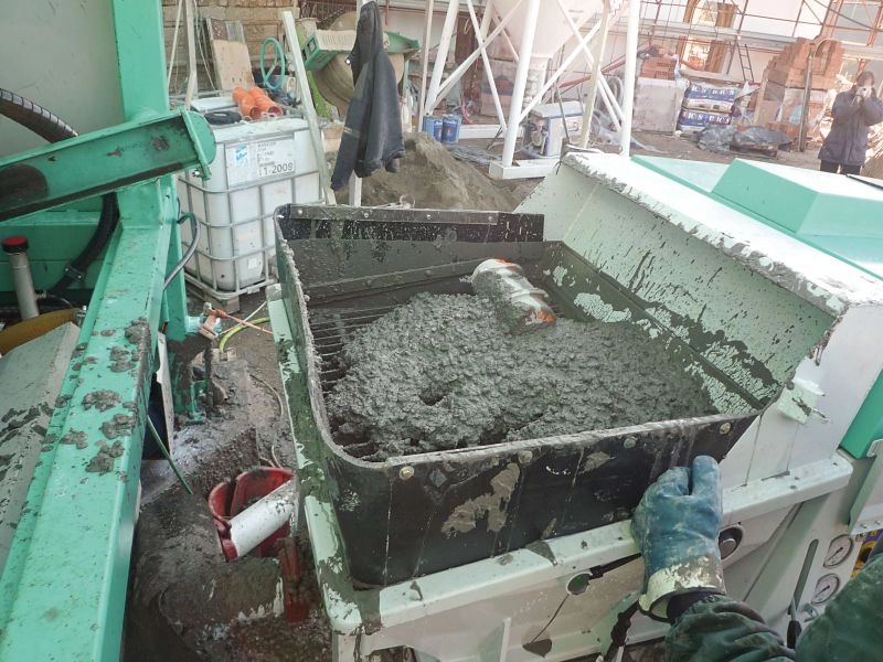 Pompa beton IMER BOOSTER 15 R KUBOTA StageV 22cp/2-15mc/h kit gresare/Imer View/remorcabila/doar pompa [4]