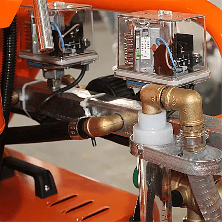 masina de tencuit [4]