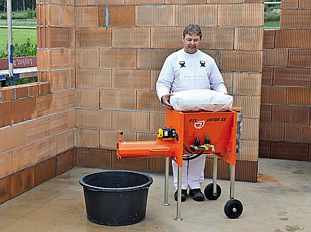 Mixer Continuu de Material pentru Adezivi si Tencuieli PFT LOTUS XS [1]