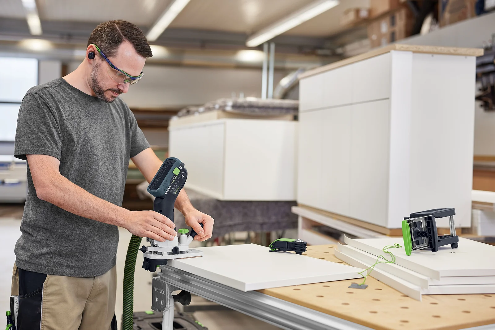 Festool Masina de frezat muchii cu acumulator MFKC 700 KA EB-Basic [6]