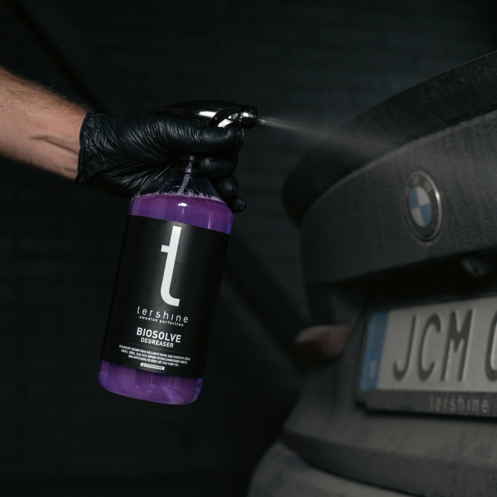 Biosolve 1 L degresant la rece gata de utilizare pentru asfalt, gudron și ulei [4]