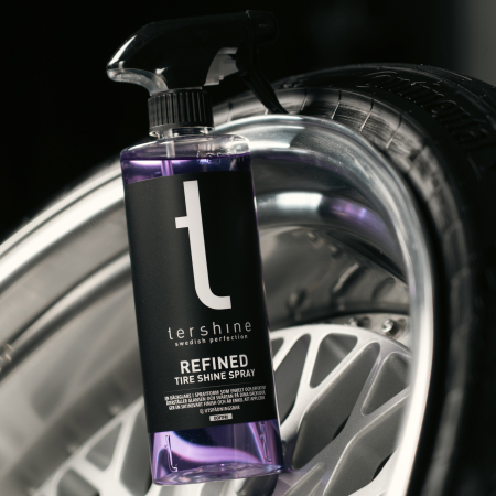 Refined Satin spray pentru anvelope, plastice și cauciuc cu aspect satinat [1]