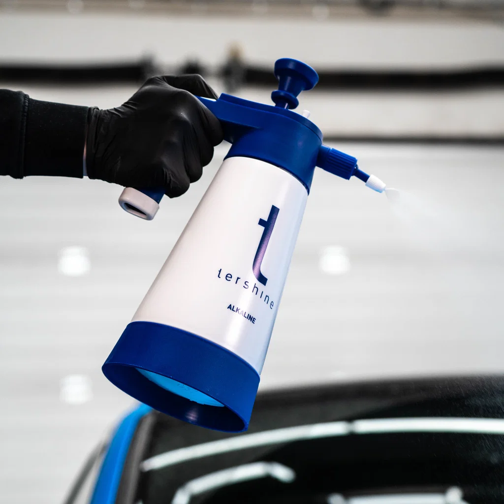 Pulverizator cu presiune 1,5 L pentru degresanți alcalini [1]