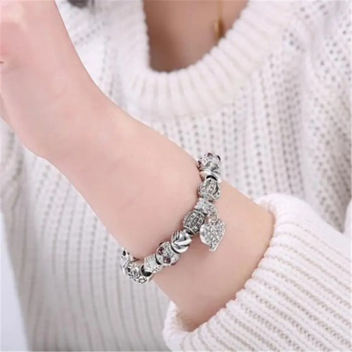 Bratara de dama cu charm-uri, model in forma de inima cu pietre zirconiu, placat cu argint, inchidere clips, marime 18 cm, Tessero, argintiu [2]