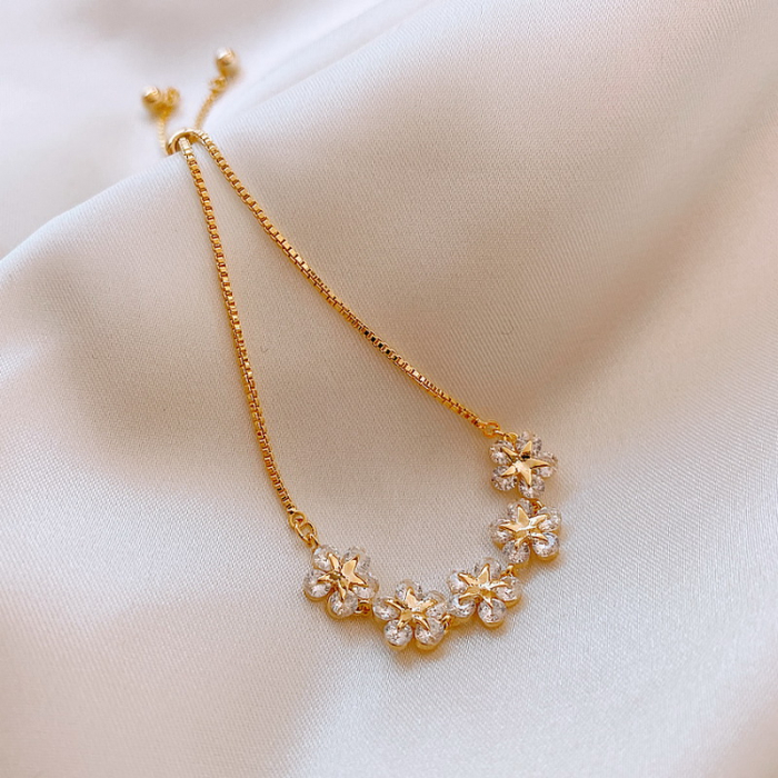 Bratara de dama, model in forma de floare si stelute, marime reglabila, placat cu aur 18K, pietre zirconiu, Tessero, auriu [3]