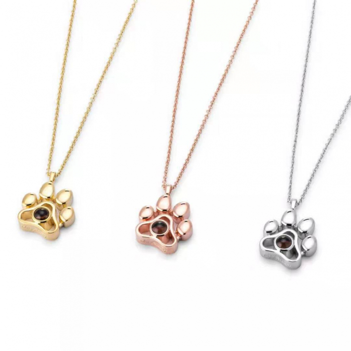 Lantisor cu pandantiv in forma de labuta cu proiectie " Te iubesc " in 100 de limbi diferite, placat cu aur 18K, rose gold [1]