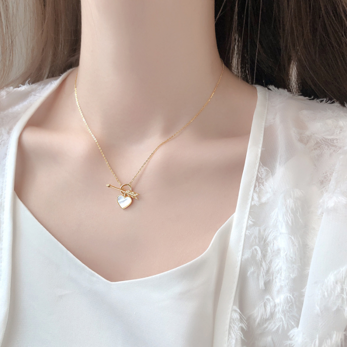 Lantisor cu pandantiv in forma inima si sageata, placat cu aur 18K, auriu [2]