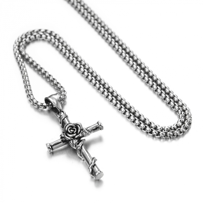 Lantisor design cubic cu pandantiv in forma de cruce cu trandafir, otel inoxidabil, placat cu aur 18k, Tessero, argintiu [3]