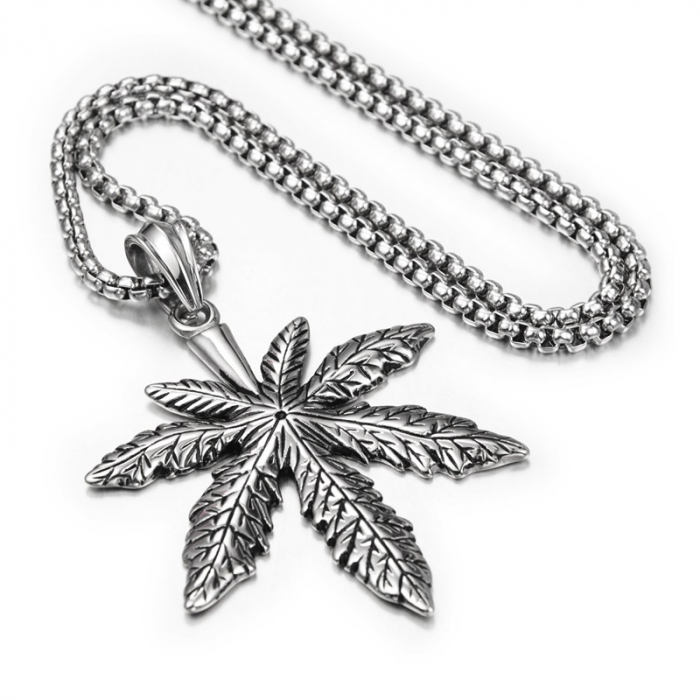 Lantisor design cubic cu pandantiv in forma de planta Marijuana, placat cu argint, Tessero, argintiu [1]