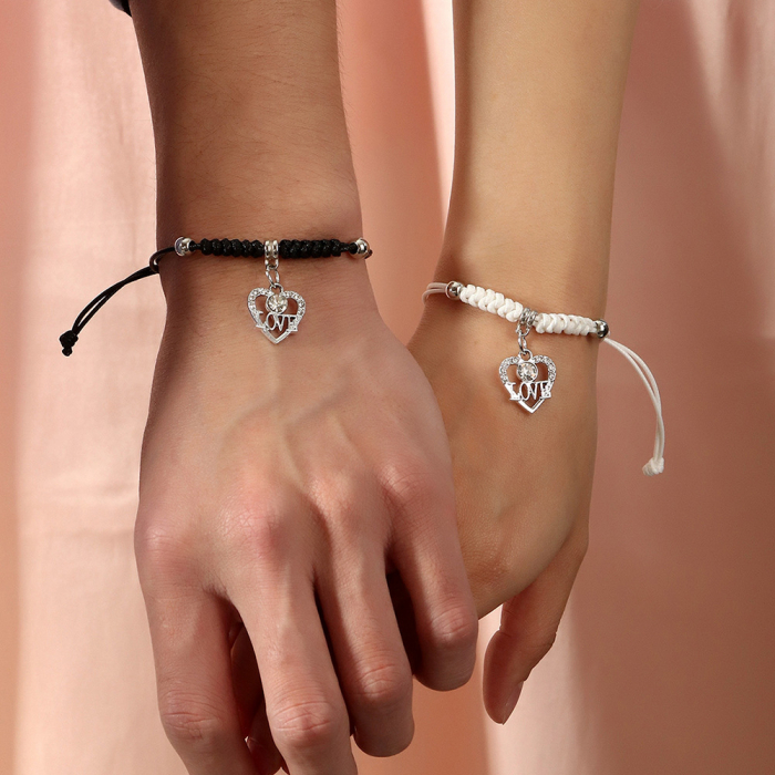 Set de doua bratari tip snur "Love" pentru cuplu, prieteni, marime reglabila, lucrata manual, pietre zirconiu, alb si negru [4]