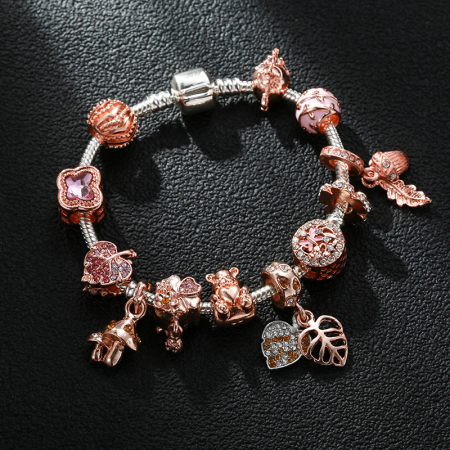 Bijuterii dama - Bratara de dama cu charmuri rose gold, pietre zirconiu, placata cu argint, marime 18 cm, argintiu