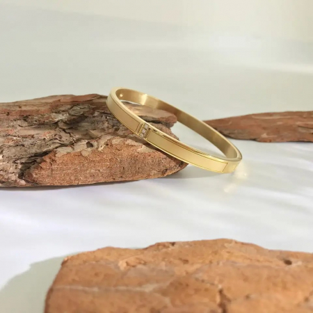 Bratara de dama tip Bangle fixa, model cu 3 cristale zirconiu, otel inoxidabil, placata cu aur 18K, auriu [0]