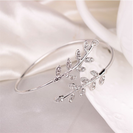 Bratara de mana tip Bangle, model cu frunze, placat cu aur 18K, pietre zirconiu, marime reglabila, argintiu [1]