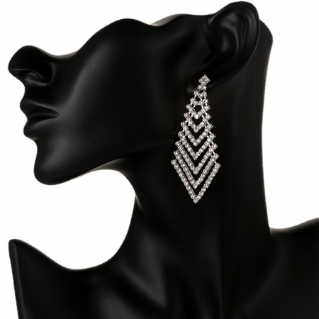 Bijuterii dama - Cercei de dama lungi cu model geometric de ocazie, decorate cu strasuri din pietre zirconiu, placat cu aur 18K, Tessero, argintiu