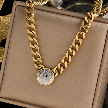 Bijuterii barbati - Colier Lant Cuban Chain cu pandantiv moneda, placat cu aur 18K, auriu