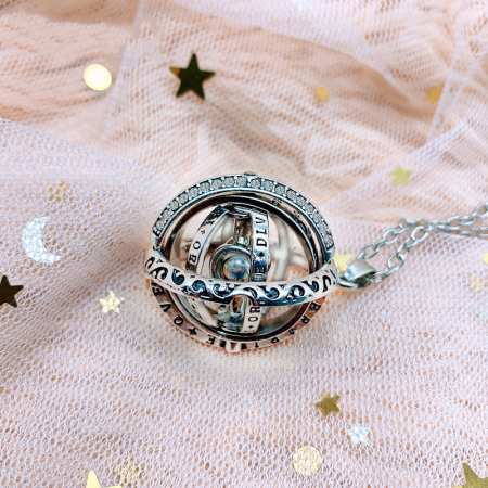 Lantisor cu pandantiv astronomic, sfera pliabila, unisex, proiectie "Te iubesc"' in 100 de limbi diferite, placat cu aur 18K, argintiu [2]