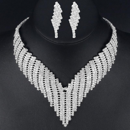 Set bijuterii dama, colier si cercei cu strasuri din pietre zirconiu, pentru evenimente, ocazii, placat cu aur 18K, extensie reglabila, Tessero, argintiu [1]