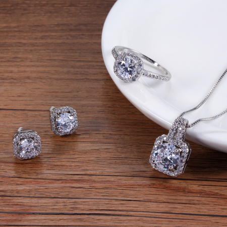 Set de bijuterii dama, lantisor cu pandantiv, inel marimea 7, cercei, pietre zirconiu, placat cu aur 18K, argintiu [3]