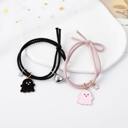 Set de doua bratari cu magnet tip snur pentru prieteni, lucrata manual, charm-uri animate cu fantome si stelute, Best friends, marime reglabila, Tessero, negru si roz [2]