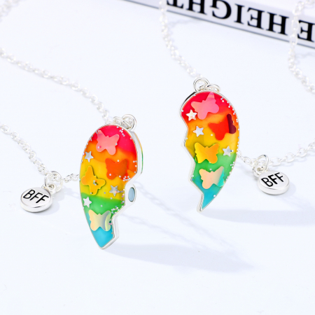 Set de doua lantisoare cu magnet pentru prieteni, BFF, model in forma de inima cu fluturi si charm cu best friends forever, unisex, argintiu [1]