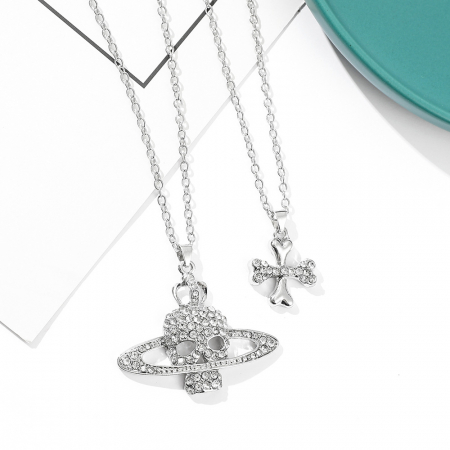 Set de doua lantisoare cu pandantiv model Saturn cu cap de mort, pietre zirconiu, placat cu argint, Tessero, argintiu [3]