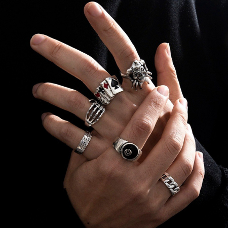 Bijuterii barbati - Set format din 6 inele diferite modele Punk, unisex, Joker, placate cu argint, Tessero, argintiu
