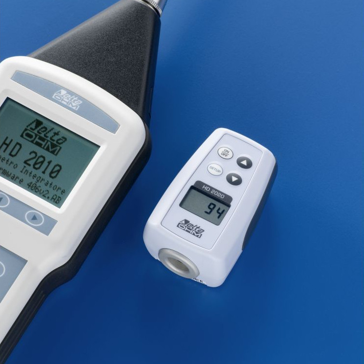 Senseca HD2020 - Calibrator clasa 1 pentru sonometre · conform IEC 60942:2003 [2]