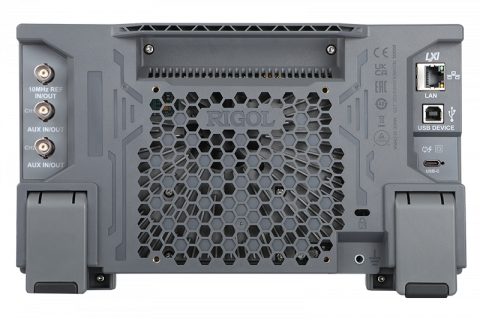 Rigol DG922 Pro - Generator semnal / functii arbitrare · 200 MHz · 2 canale · 1.25 GSa/s [2]