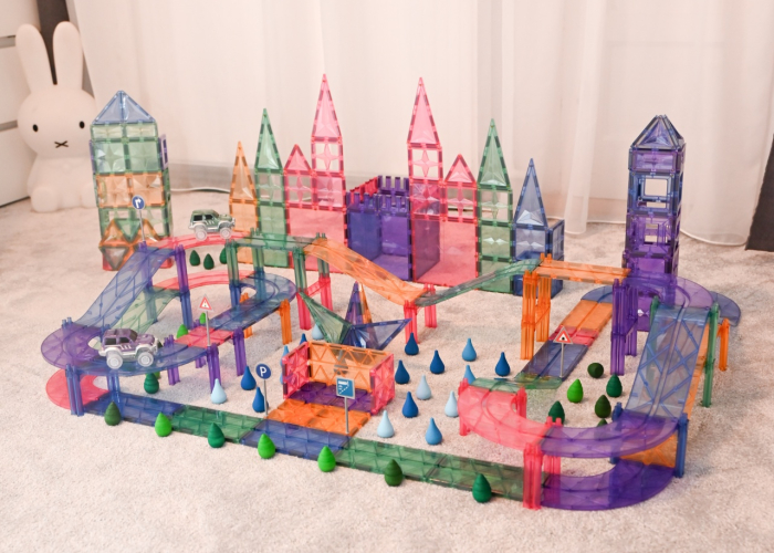 Jocuri magnetice Traseu de curse 80 piese pastel, Cleverclixx [4]