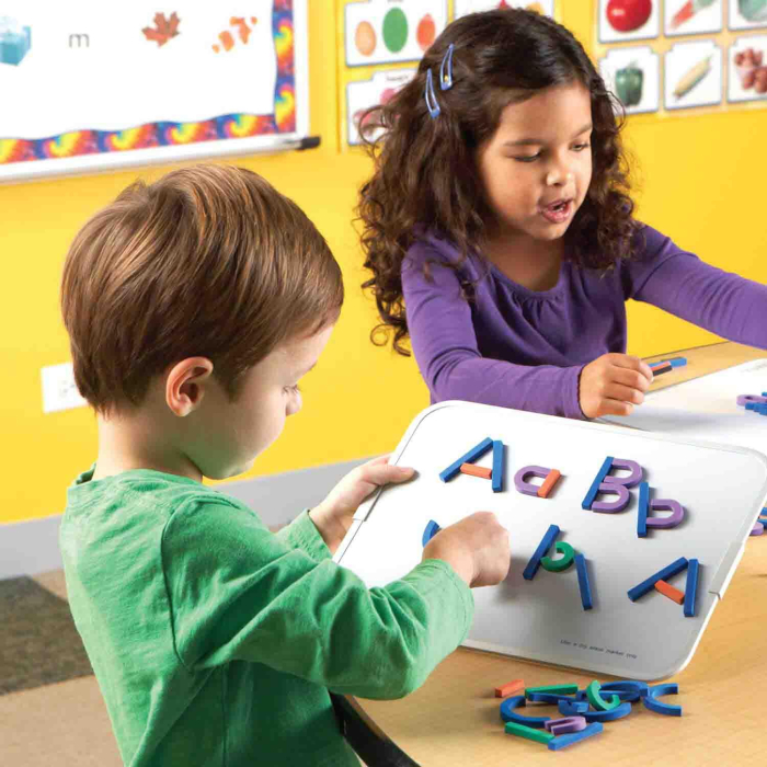 Set constructie magnetic - Litere si cifre [4]