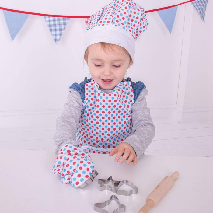 Set sortulet si accesorii alb cu buline [5]
