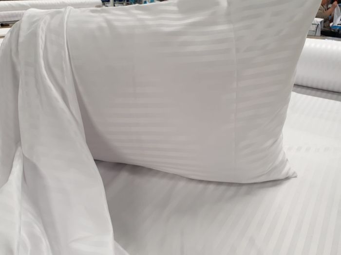 Tesatura microfibra cu dungi de 1 cm, 110 gr/mp, latime 240 cm, Gecor, Alb [3]