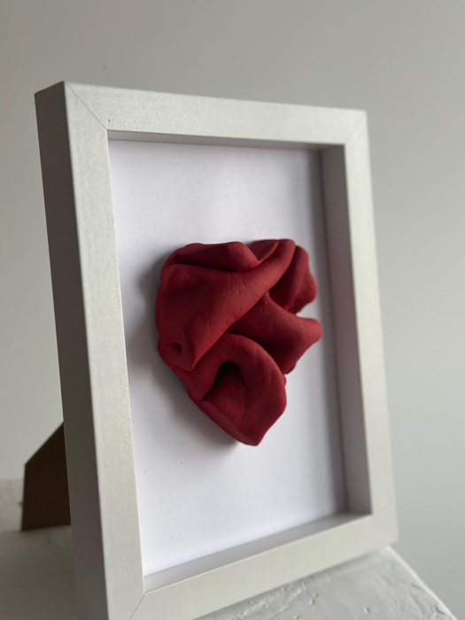 Inima roșie înrămată [3]